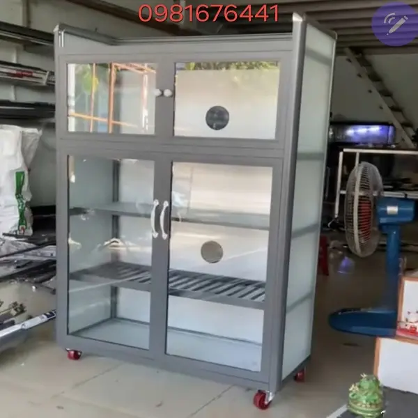 tu nhom kinh dung chen bat 2