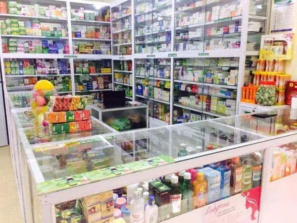 Báo giá tủ nhôm kính, tủ bếp nhôm kính đẹp giá rẻ 2026 15 tủ nhôm kính trưng bày sản phẩm