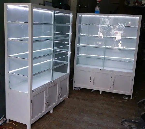 Báo giá tủ nhôm kính, tủ bếp nhôm kính đẹp giá rẻ 2026 19 mẫu tủ nhôm kính được nhiều chủ cửa hàng lựa chọn nhờ sự bền bỉ