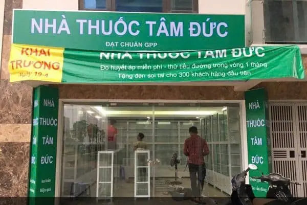 Báo giá tủ nhôm kính, tủ bếp nhôm kính đẹp giá rẻ 2026 27 Tủ nhôm kính bán thuốc - Tủ quầy thuốc nhôm kính