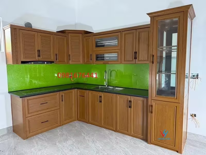 Tủ Bếp Nhôm Kính Giá Bao Nhiêu? Báo Giá Mới Nhất