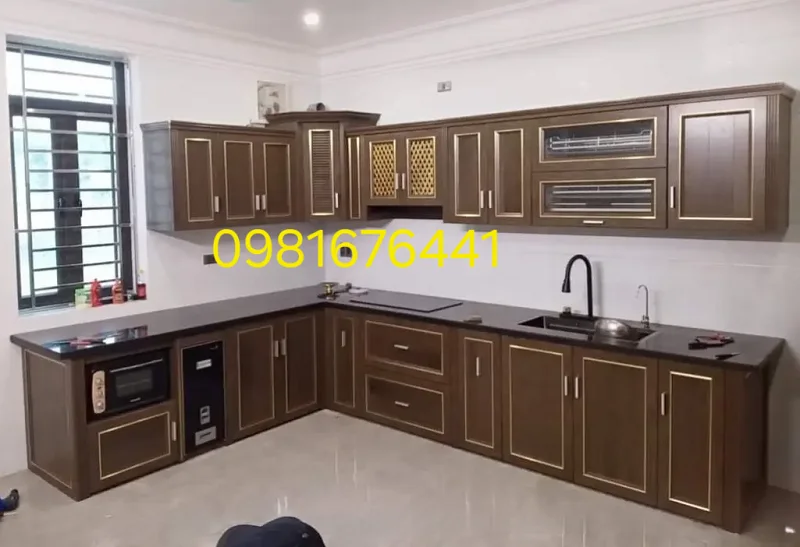 Tủ bếp nhôm kính đẹp Hoàng Mai Hà Nội
