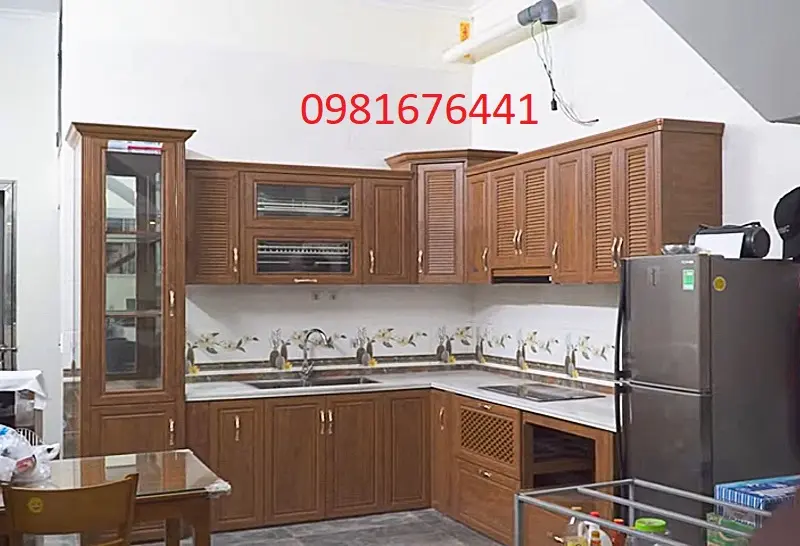 Lắp đặt tủ bếp nhôm kính tại quận Long Biên Hà Nội