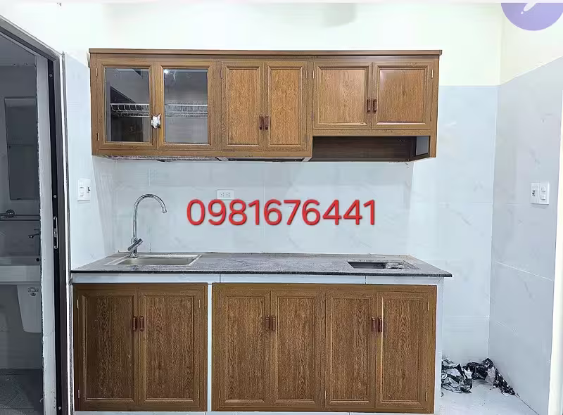 Báo giá tủ nhôm kính, tủ bếp nhôm kính đẹp giá rẻ 2026 45 mẫu tủ bếp dqanhf cho chung cư mini, nhà cho thuê
