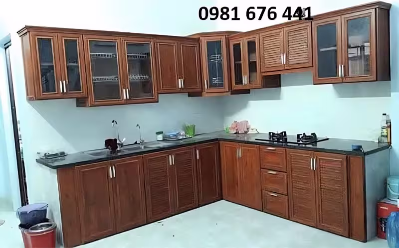 Tủ bếp nhôm kính vân gỗ long biên hà nội