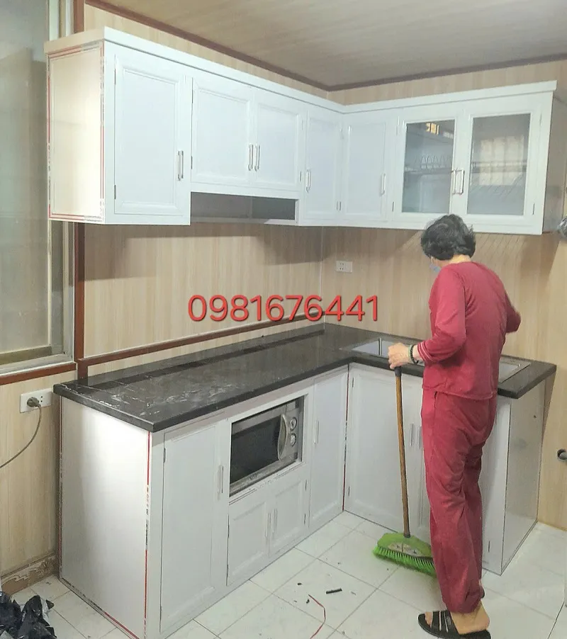 tủ bếp nhôm giá rẻ màu trắng