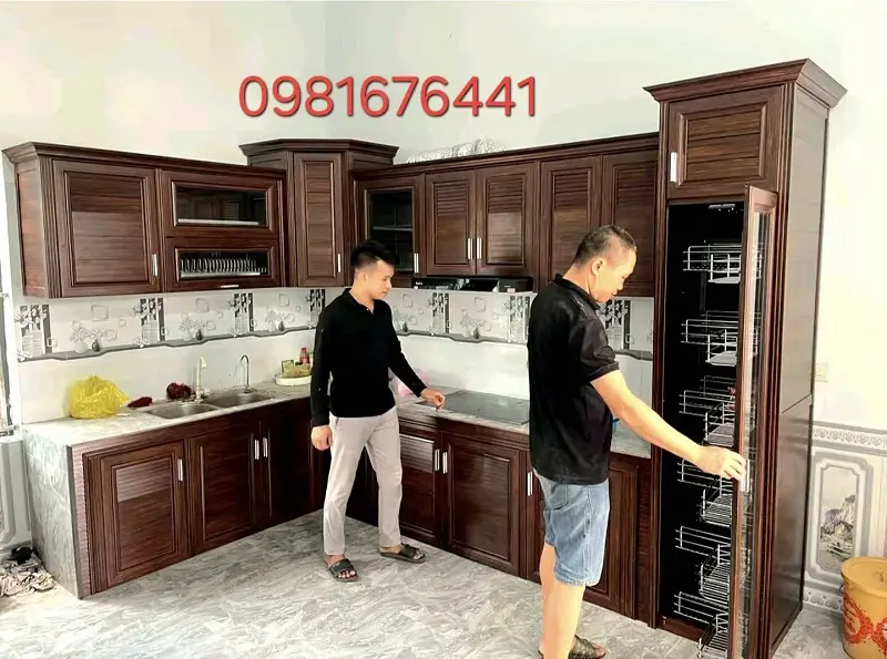 tu-bep-nhom-ha-noi-van-go-trac