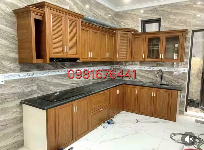 Mẫu Tủ Bếp Nhôm Kính Đẹp Giá Rẻ Tại Hà Nội giúp căn bếp luôn nổi bật và tinh tế.